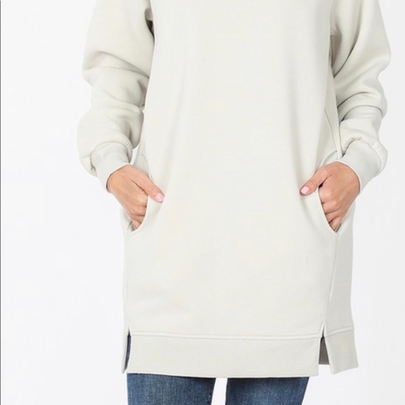 New Zenana Outfitters Oversized Sweatshirt Crewneck With Pockets! - Picture 2 of 2